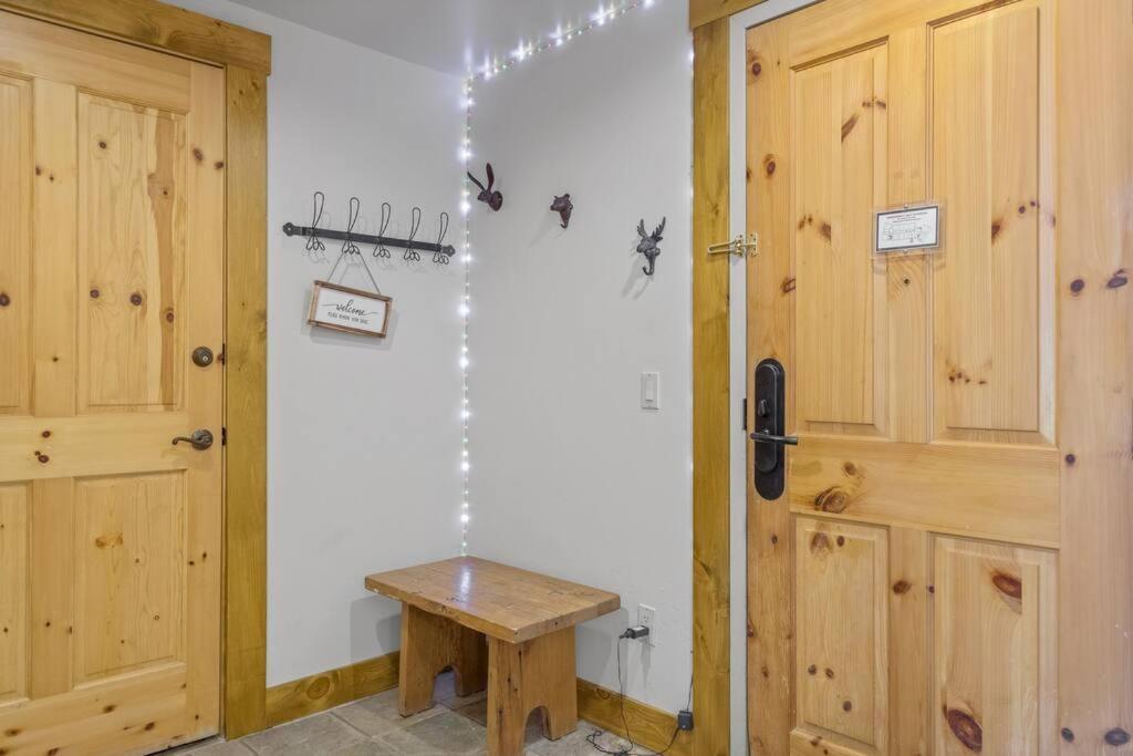 Blue Collar Boutique: Affordable Adventure Aparthotel Telluride Buitenkant foto